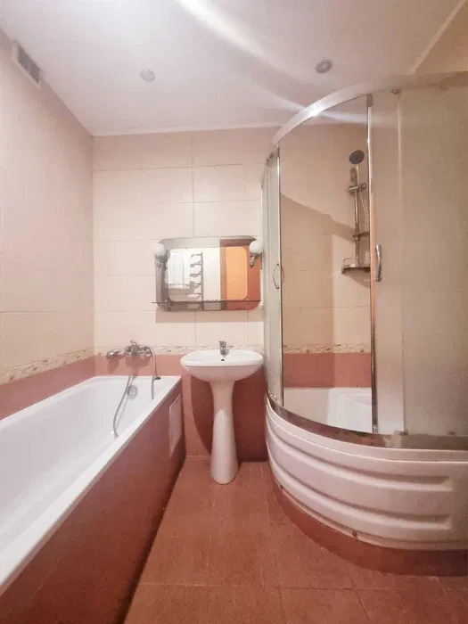 Оренда 2-кімнатної квартири 67 м², Лісківська вул., 28