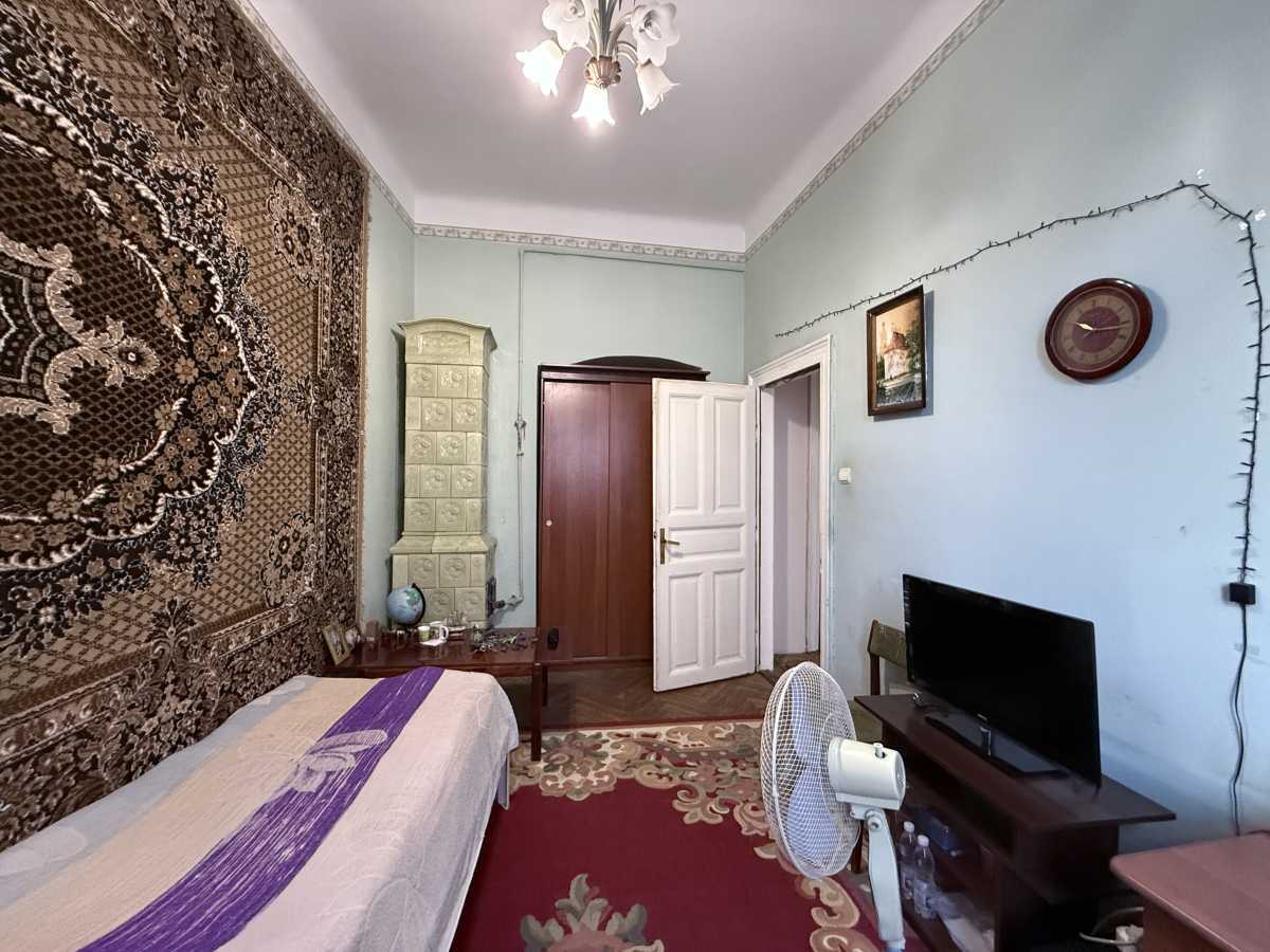 Продажа 4-комнатной квартиры 101.7 м², Костя Левицкого ул.