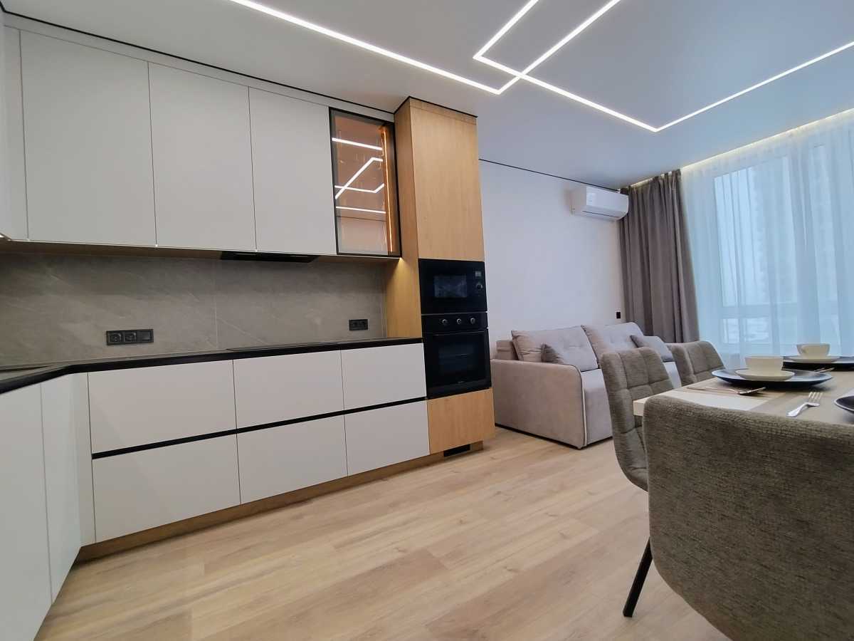 Продажа 2-комнатной квартиры 48 м², Александра Олеся ул., 5а