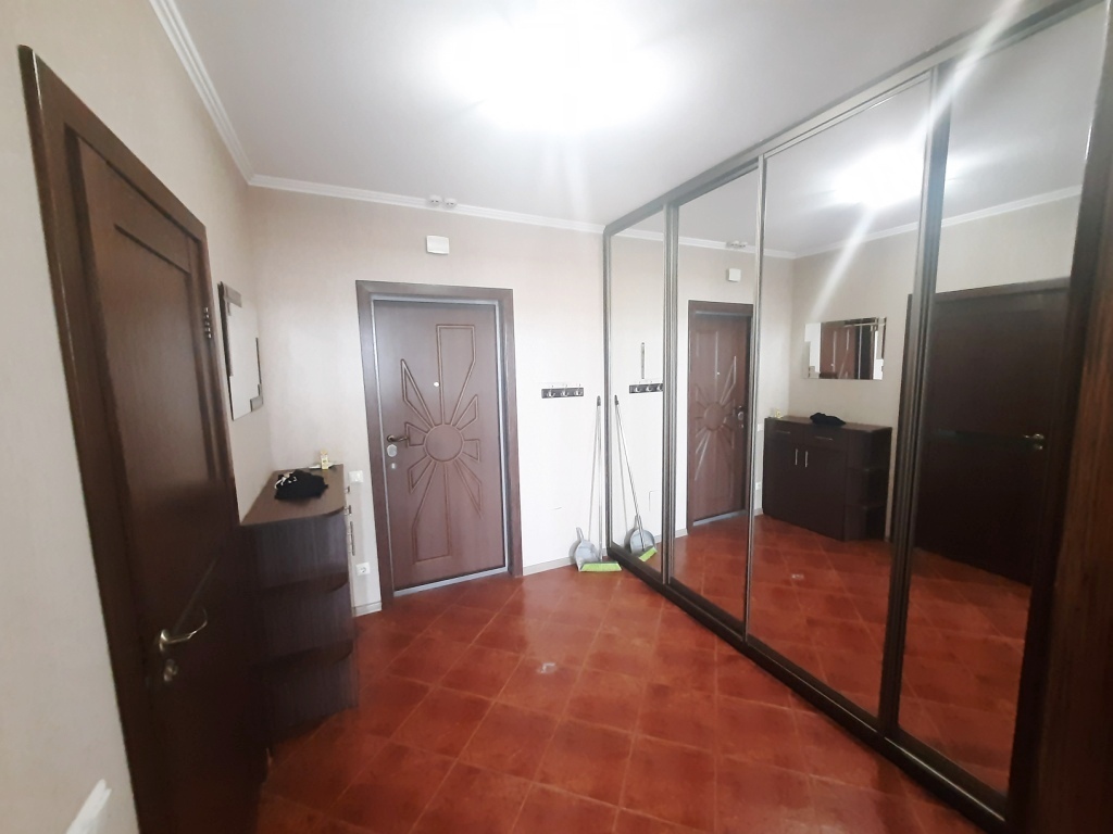 Аренда 2-комнатной квартиры 81.6 м², Кольцова бул., 14Д