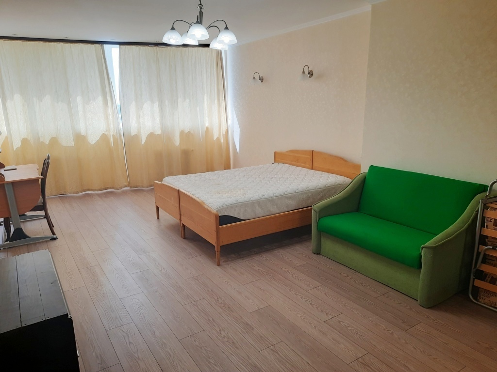 Аренда 2-комнатной квартиры 81.6 м², Кольцова бул., 14Д