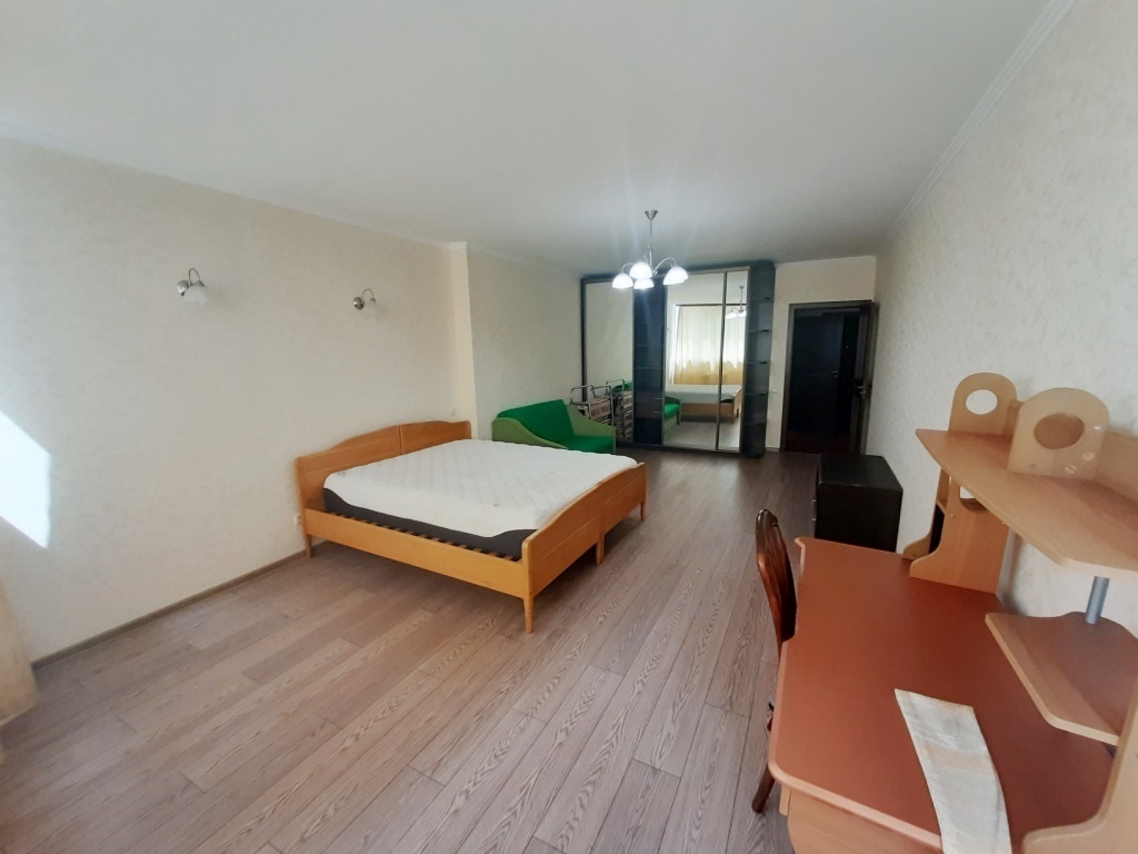 Аренда 2-комнатной квартиры 81.6 м², Кольцова бул., 14Д