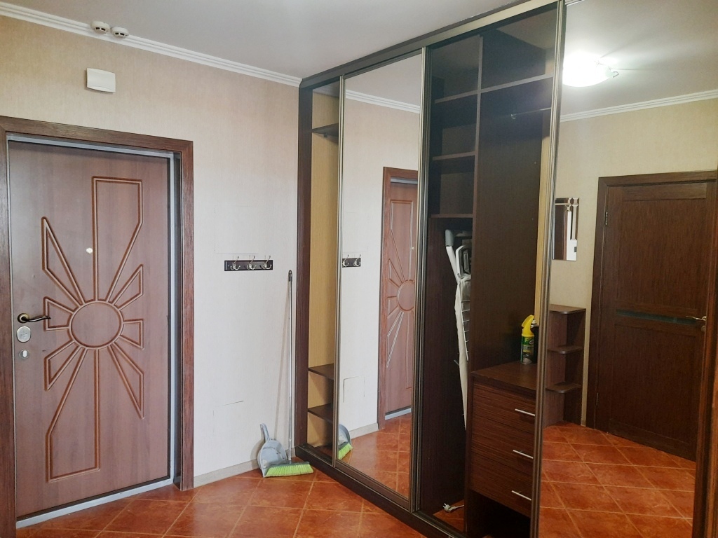 Аренда 2-комнатной квартиры 81.6 м², Кольцова бул., 14Д