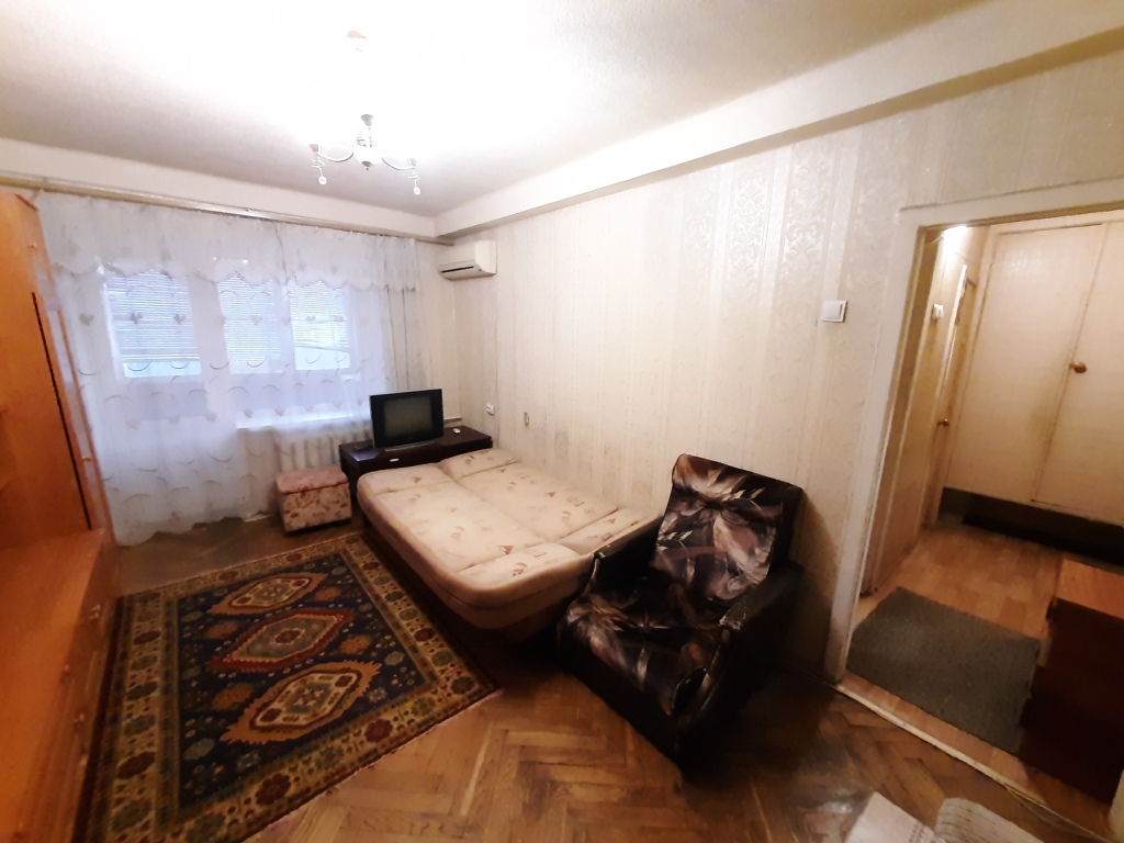 Оренда 1-кімнатної квартири 28 м², Лесі Українки бул., 9