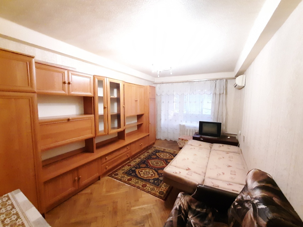 Оренда 1-кімнатної квартири 28 м², Лесі Українки бул., 9