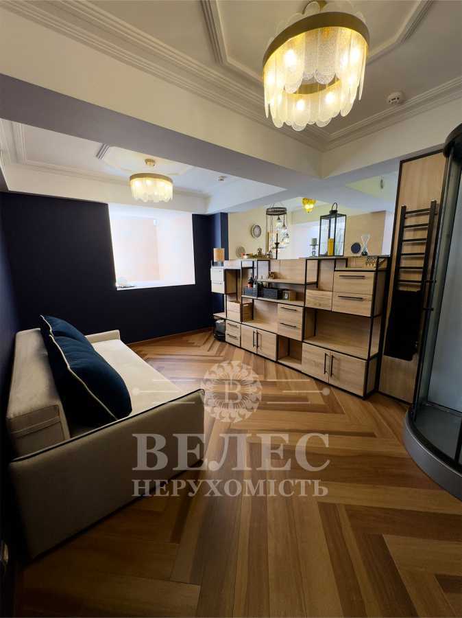 Продаж приміщення вільного призначення 106 м², Володимира Винниченко вул., 7
