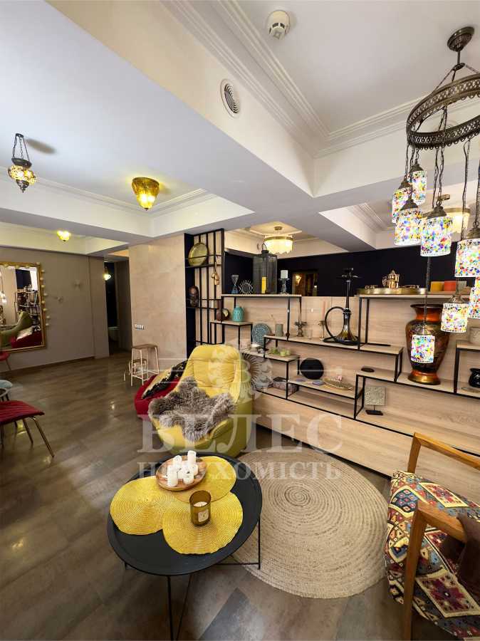 Продаж приміщення вільного призначення 106 м², Володимира Винниченко вул., 7