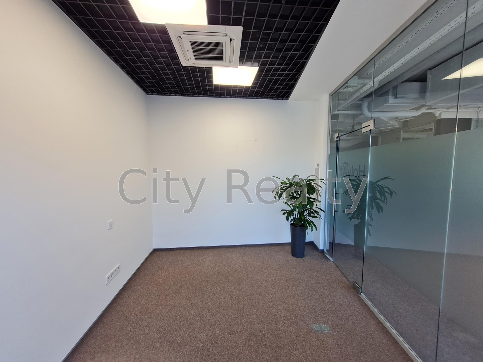 Аренда офиса 464.4 м², Кирилловская ул., 15А