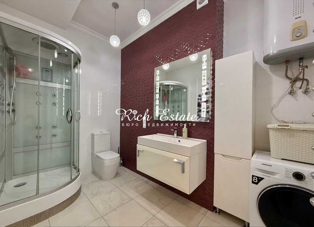 Продаж 3-кімнатної квартири 113.7 м², Вишгородська вул., 45/4