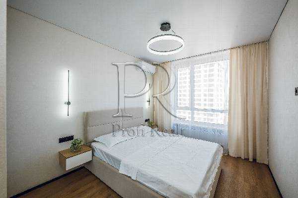 Продажа 2-комнатной квартиры 66 м², Всеволода Змиенко ул., Змієнка вулиця, 30