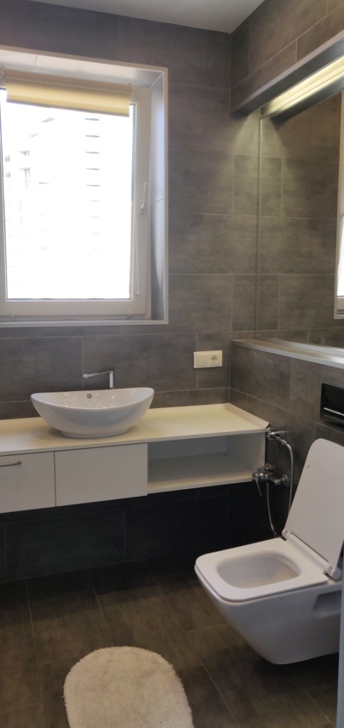 Оренда 1-кімнатної квартири 50 м², Юрія Іллєнко вул., 51б