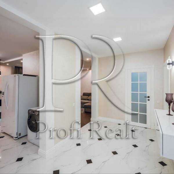 Продажа 3-комнатной квартиры 92 м², Воскресенская ул., 16Б