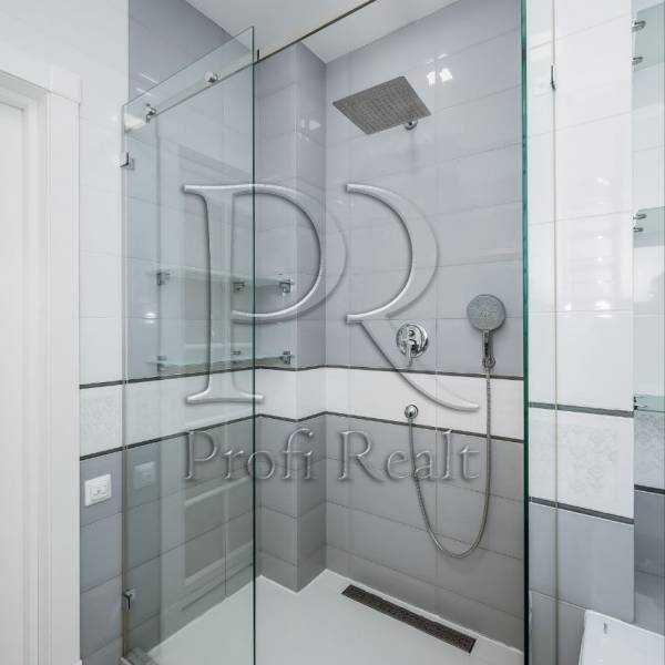 Продажа 3-комнатной квартиры 92 м², Воскресенская ул., 16Б