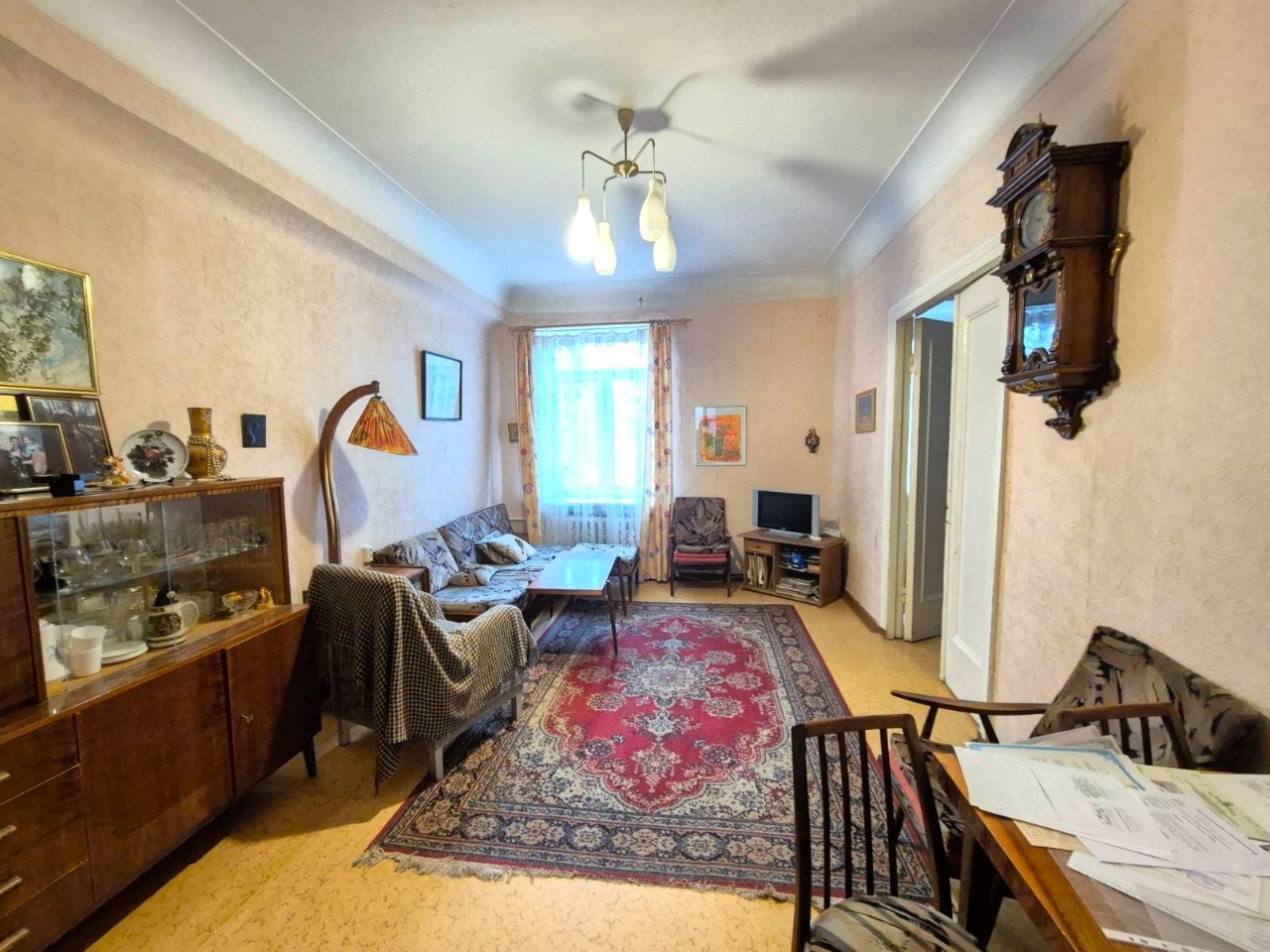 Продаж 4-кімнатної квартири 103 м², Лазаряна вул., 5