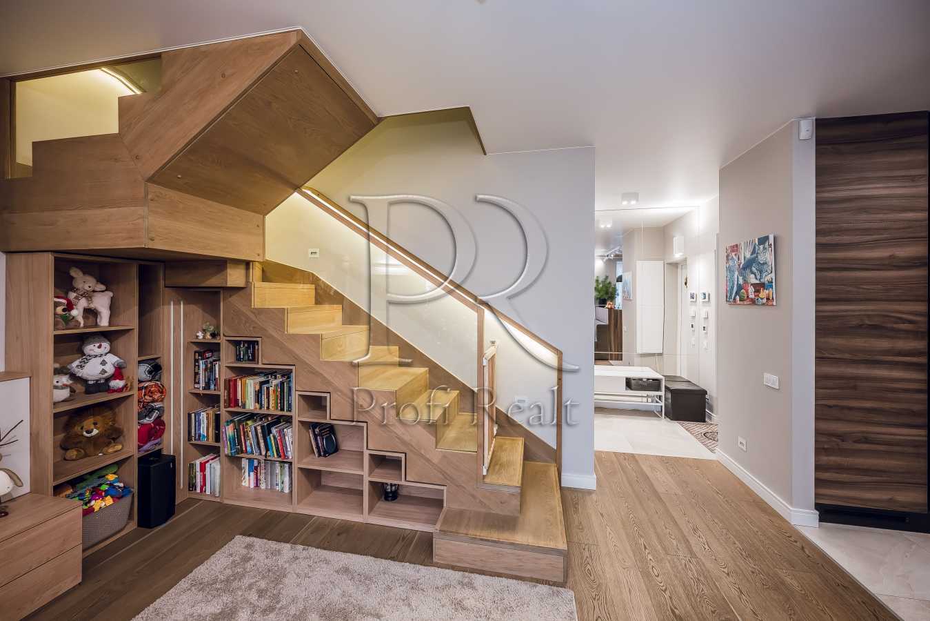 Продажа 3-комнатной квартиры 115 м², Яблоневая ул., 15