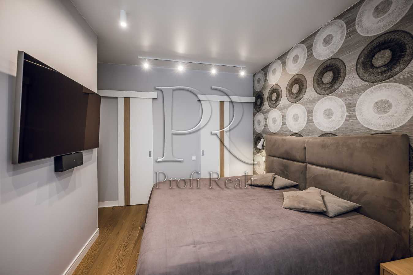 Продажа 3-комнатной квартиры 115 м², Яблоневая ул., 15