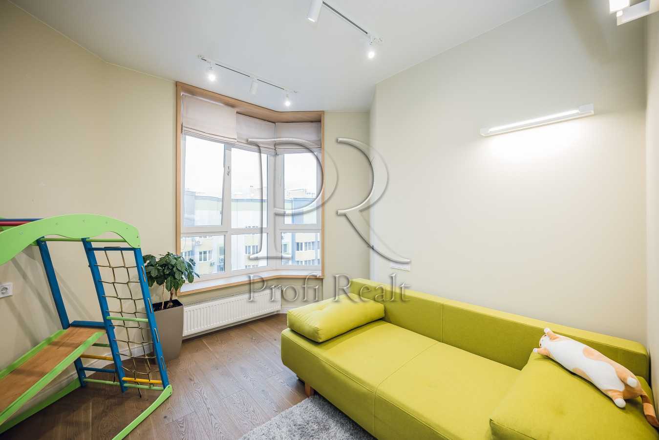 Продажа 3-комнатной квартиры 115 м², Яблоневая ул., 15