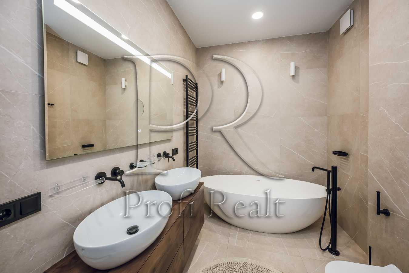 Продажа 3-комнатной квартиры 115 м², Яблоневая ул., 15