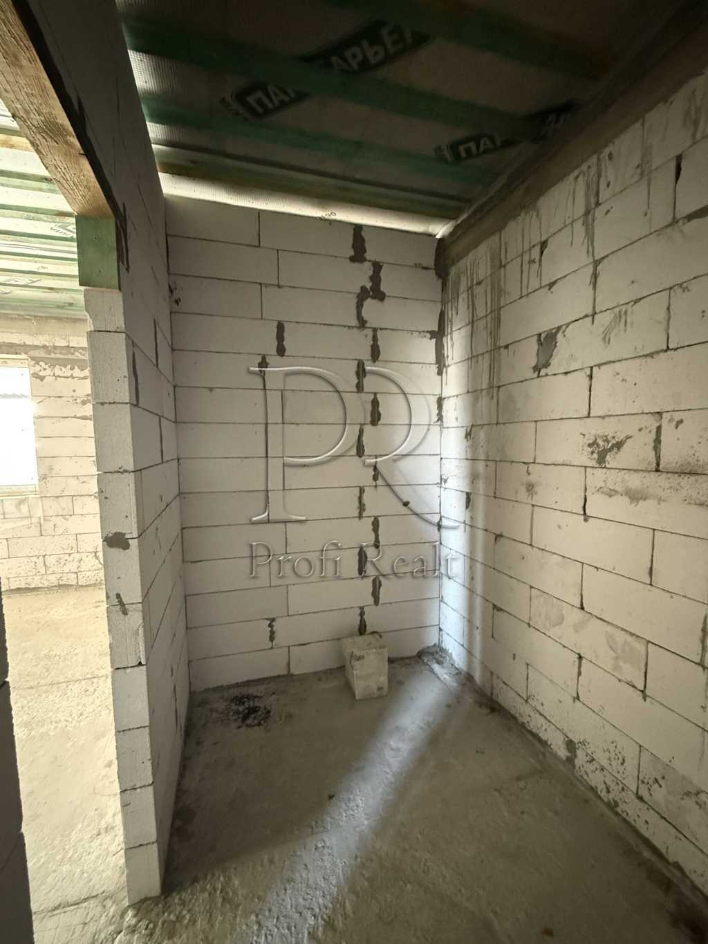 Продажа 3-комнатной квартиры 102 м², Деснянська вулиця, 17