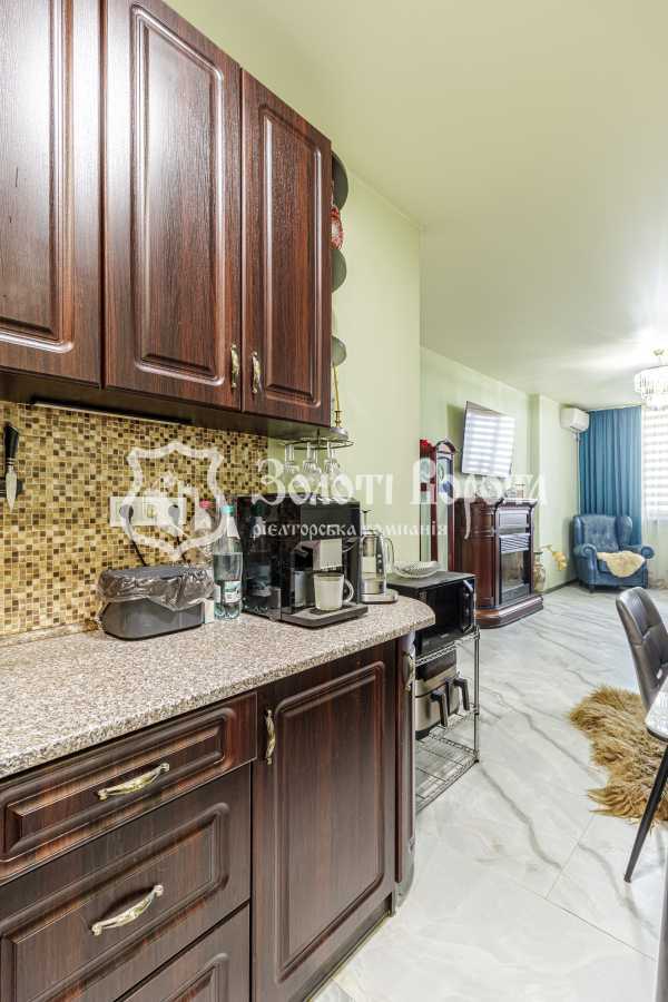 Продаж 2-кімнатної квартири 50 м², Лобачевського пров., 7