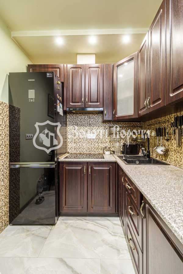 Продаж 2-кімнатної квартири 50 м², Лобачевського пров., 7