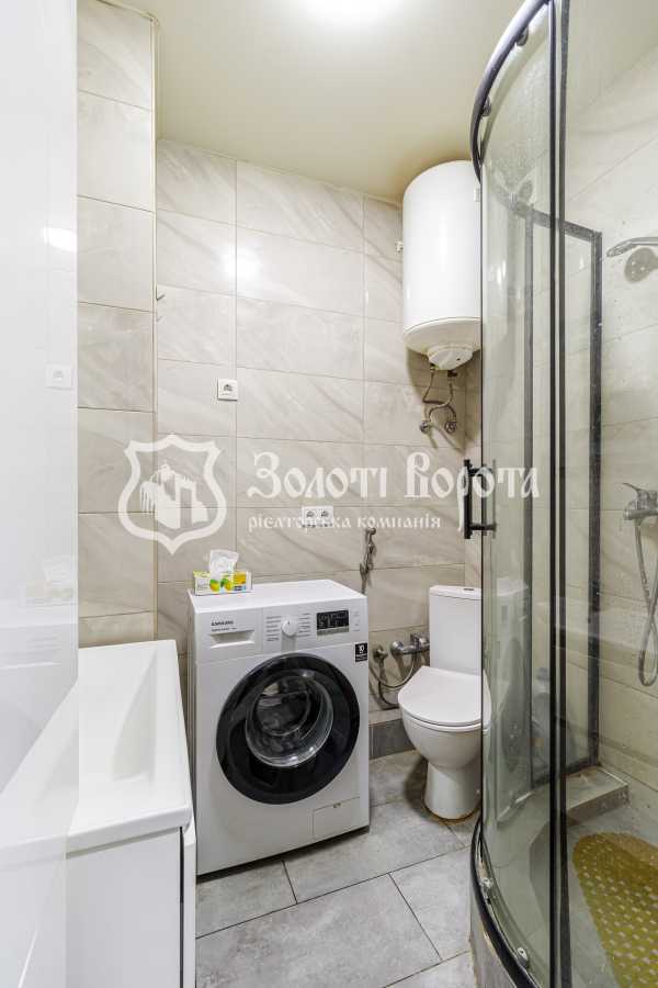 Продаж 2-кімнатної квартири 50 м², Лобачевського пров., 7