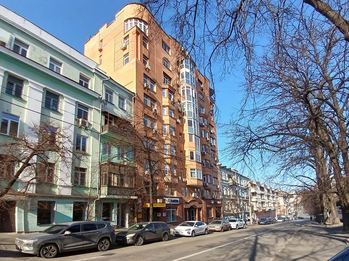 Продаж 4-кімнатної квартири 201 м², Обсерваторна вул., 7