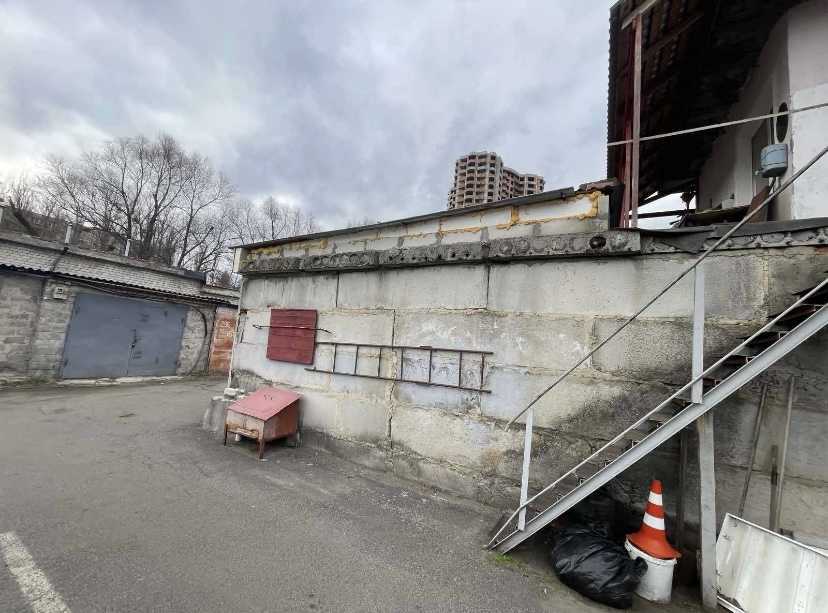 Продажа машиноместа 62 м², Сімї Сосніних, 4