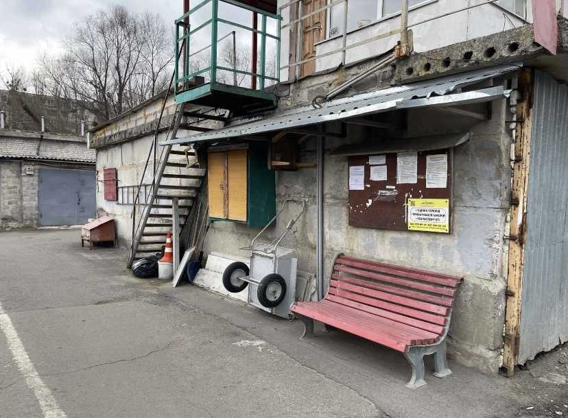 Продажа машиноместа 62 м², Сімї Сосніних, 4