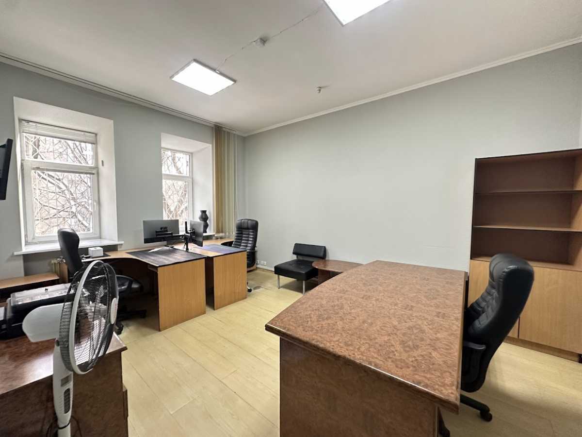 Аренда офиса 70 м², Костельная ул., 10