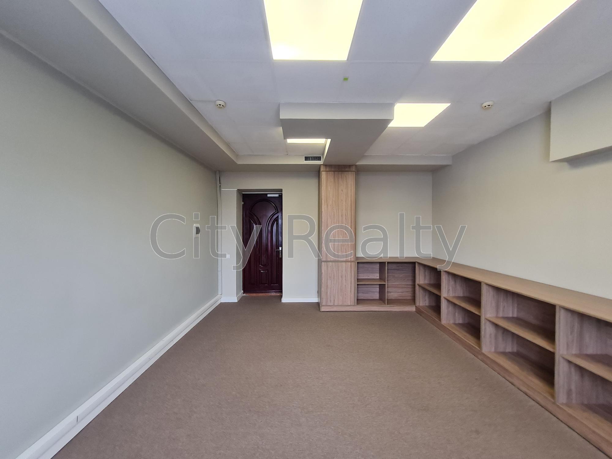 Оренда офісу 327 м², Ігорівська вул., 12Б