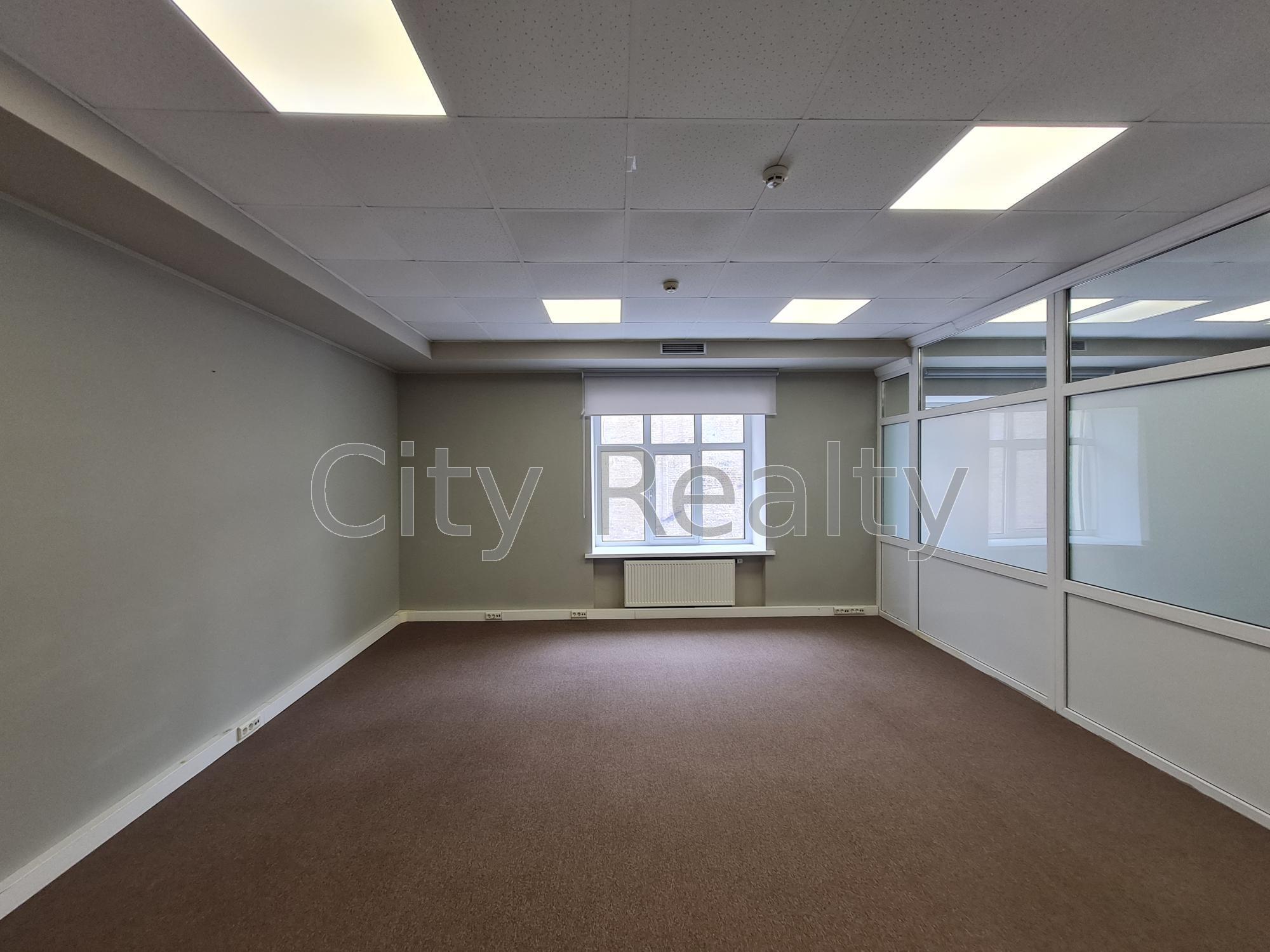 Оренда офісу 327 м², Ігорівська вул., 12Б