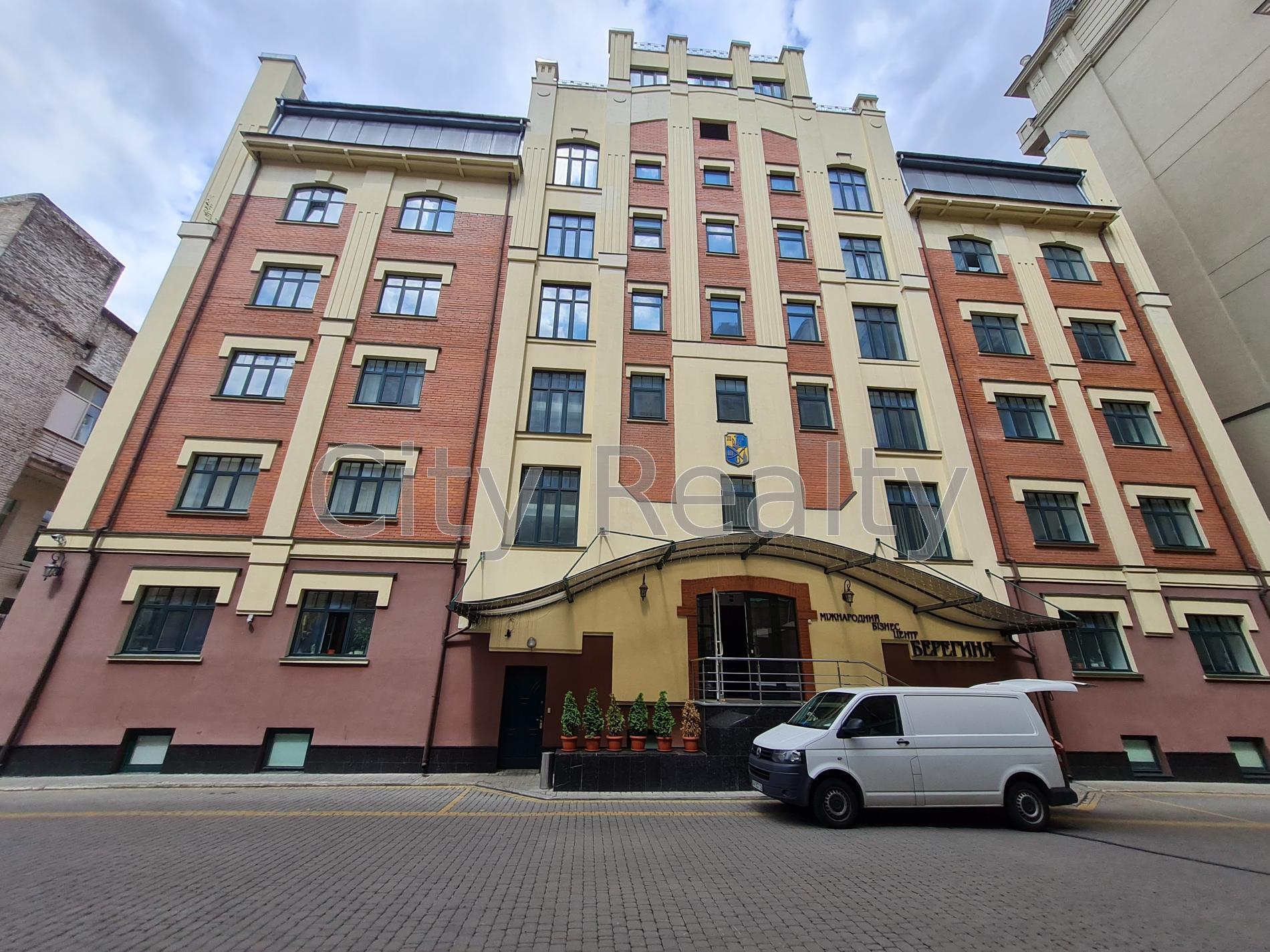 Оренда офісу 327 м², Ігорівська вул., 12Б