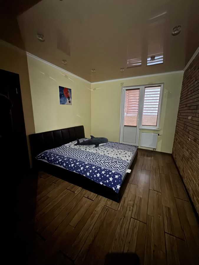 Аренда 3-комнатной квартиры 85 м², Елизаветы Чавдар ул., 38 (ЖД ДЫКАНЬКА)