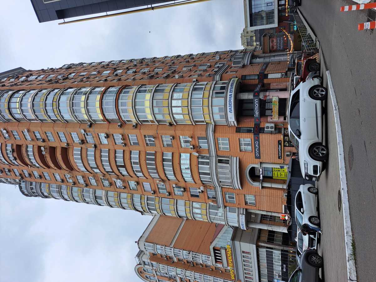 Продаж 4-кімнатної квартири 158 м², Маршала Тимошенка вул., 21