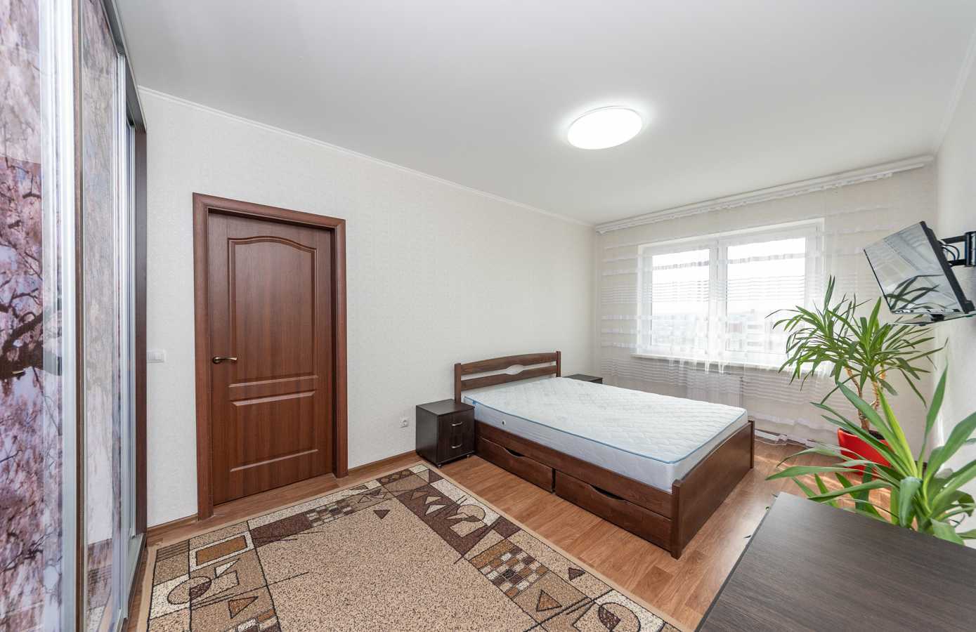 Продаж 2-кімнатної квартири 54 м², Софії Русової, 7