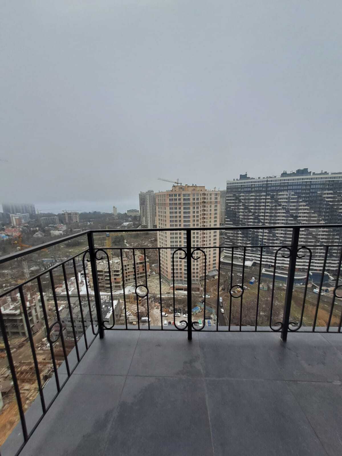 Продажа 2-комнатной квартиры 43 м², Генуэзская ул., 1/2