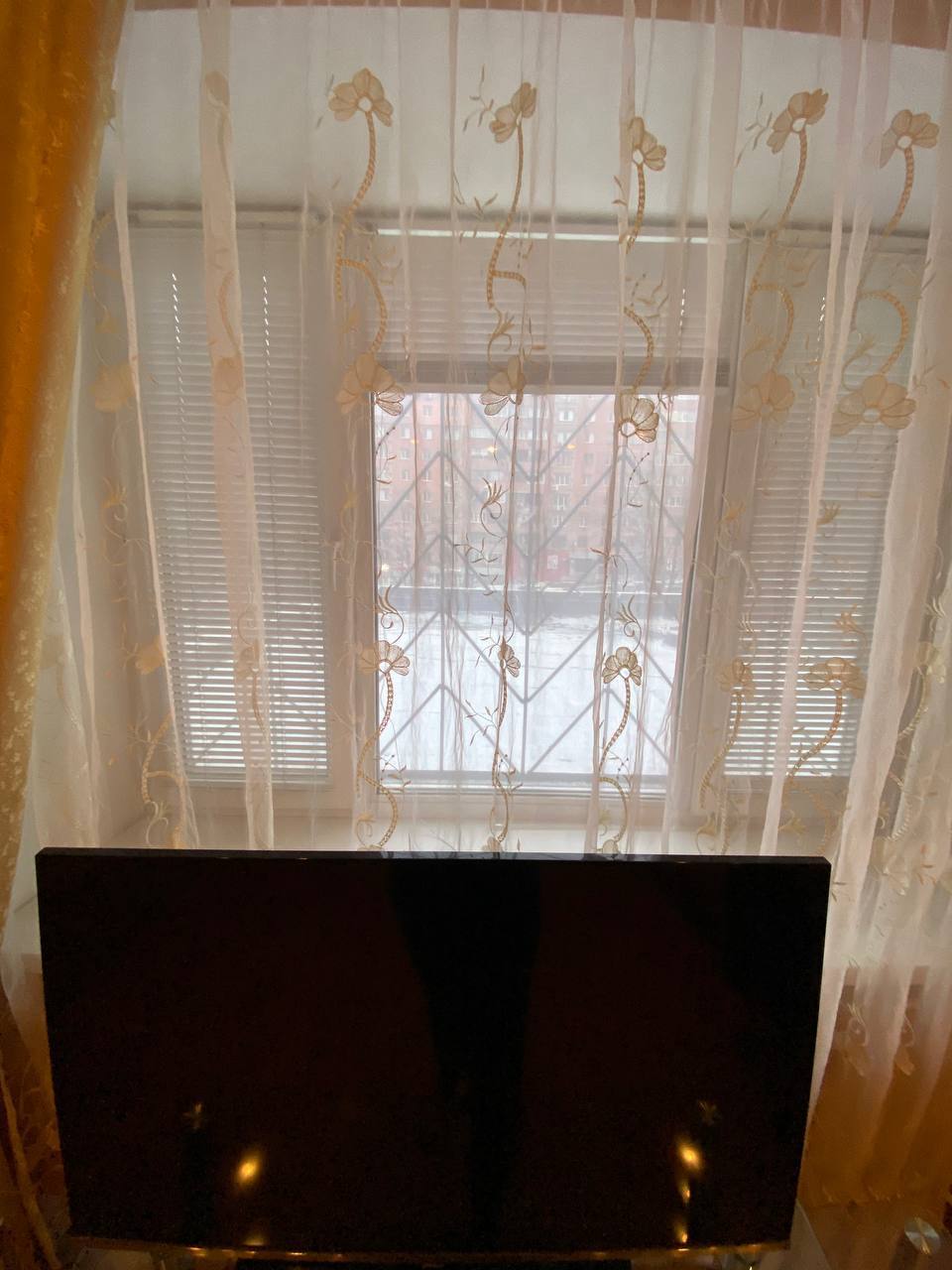 Аренда 2-комнатной квартиры 53 м², Александра Поля просп.