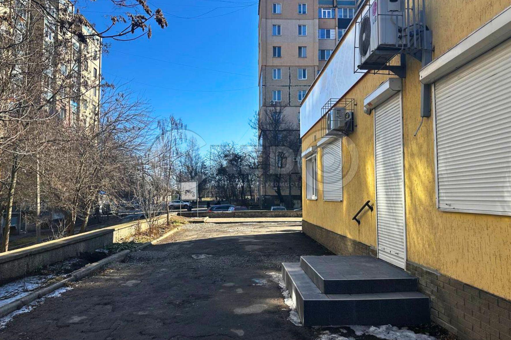 Продажа торгового помещения 117.4 м², Галатова ул., 5