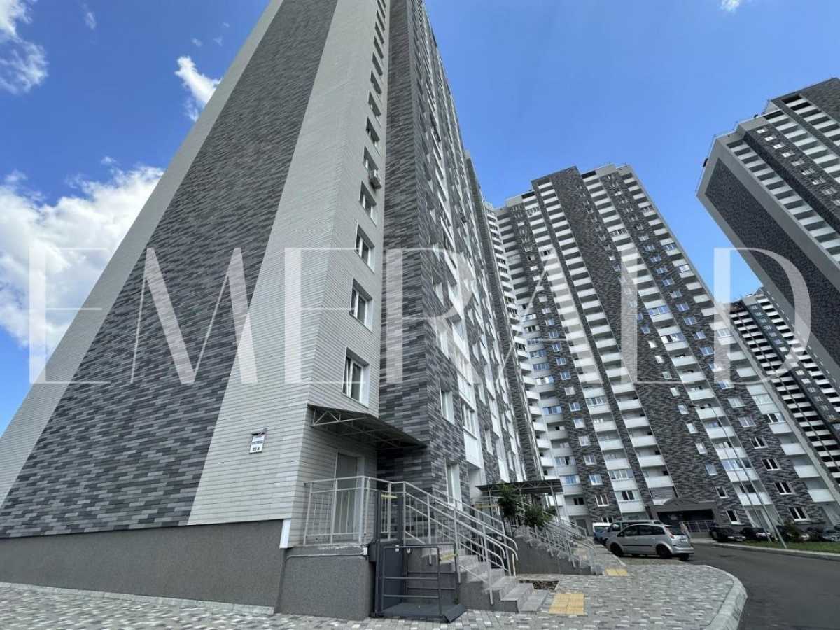 Продажа 1-комнатной квартиры 52.8 м², Коноплянская ул., 22