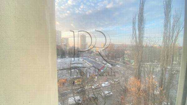 Продажа 1-комнатной квартиры 32 м², Андрея Головко ул., 1