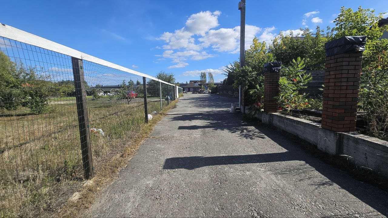 Продаж ділянки під індивідуальне житлове будівництво 80 соток