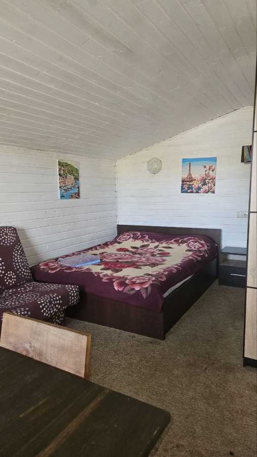 Продаж ділянки під індивідуальне житлове будівництво 80 соток