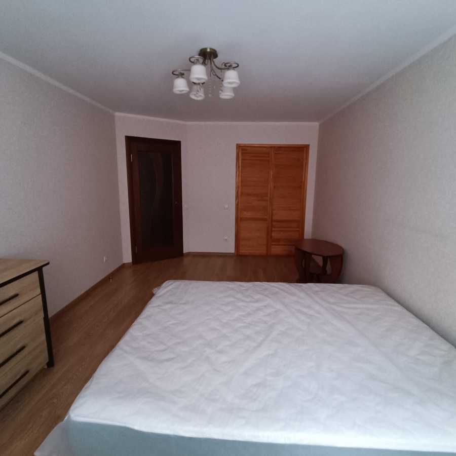 Оренда 1-кімнатної квартири 45 м², Соборная вул., 10Г