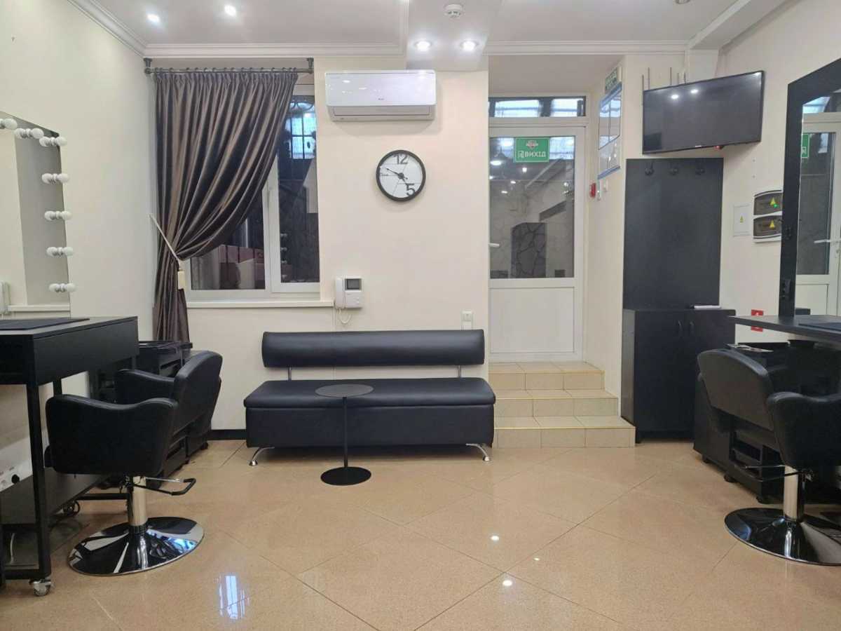 Аренда помещения свободного назначения 46 м², Михаила Бойчука ул., 1А