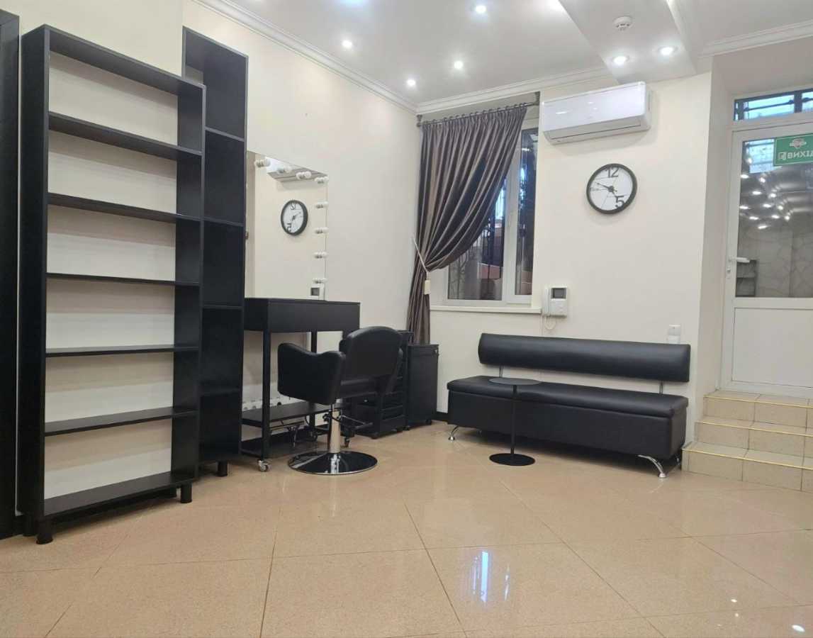 Аренда помещения свободного назначения 46 м², Михаила Бойчука ул., 1А