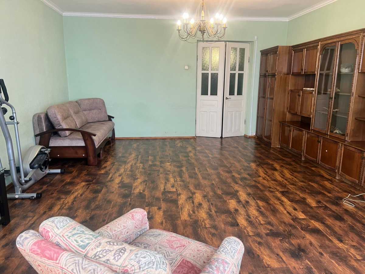 Оренда 2-кімнатної квартири 75 м², Старонаводницька вул., 4