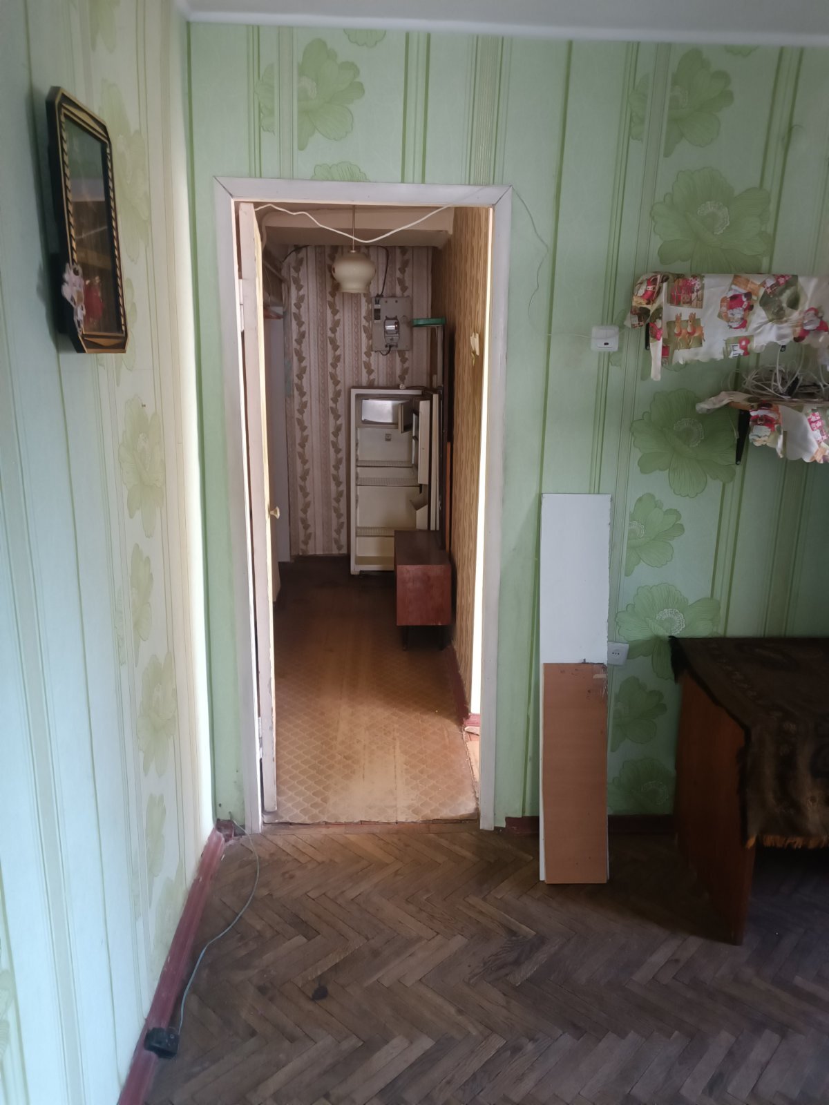 Продажа 3-комнатной квартиры 43.7 м², Метростроевская ул.