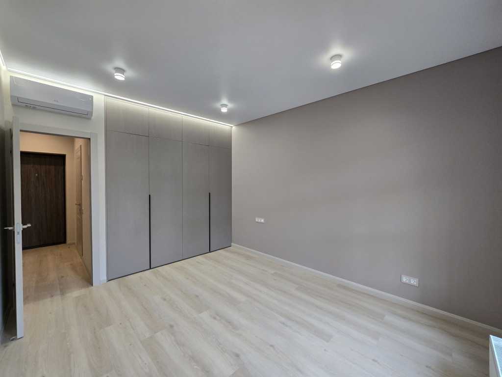 Продаж 2-кімнатної квартири 62 м², Метрологічна вул., 107А