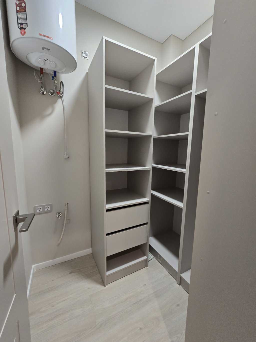 Продаж 2-кімнатної квартири 62 м², Метрологічна вул., 107А